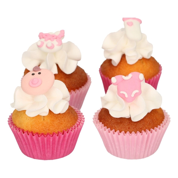 Verzieren Sie Zuckerdekor aus Royal Icing in Baby-Motiven auf Cupcakes zur Babyparty für Mädchen