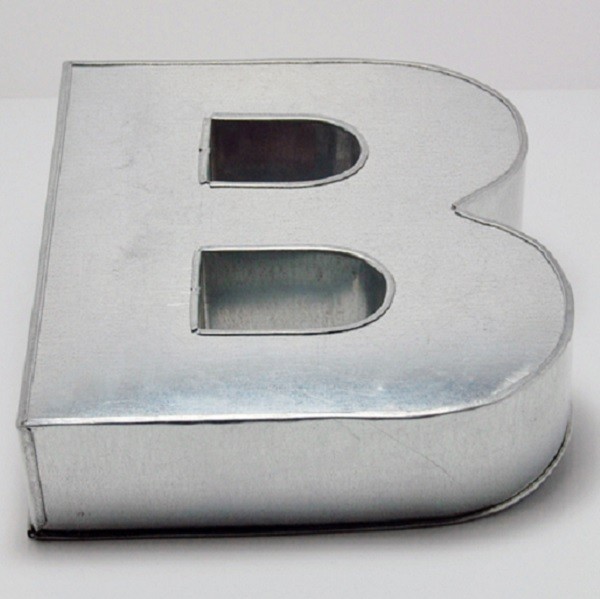 Backform Buchstabe "B", ca. 25,5 x 20,5 x 6,5 cm