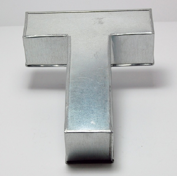 Euro Tins, Backform Buchstabe "T", ca. 25,5 x 20,5 x 6,5 cm