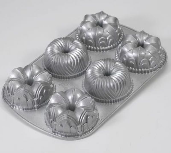 Nordic Ware 3D-Muffinform Apfelscheiben für kreative Backideen