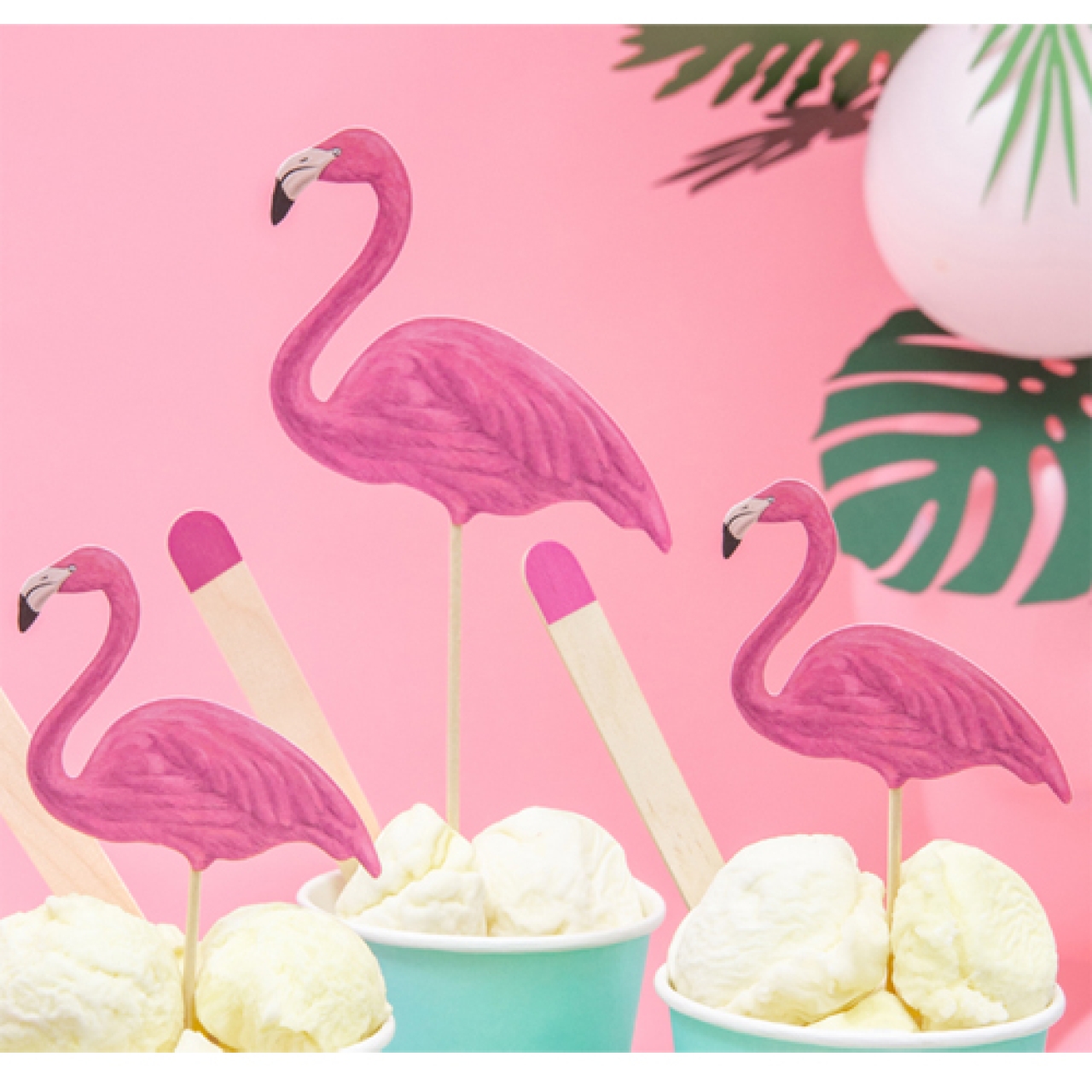 6 Cupcakes-Picker Flamingo