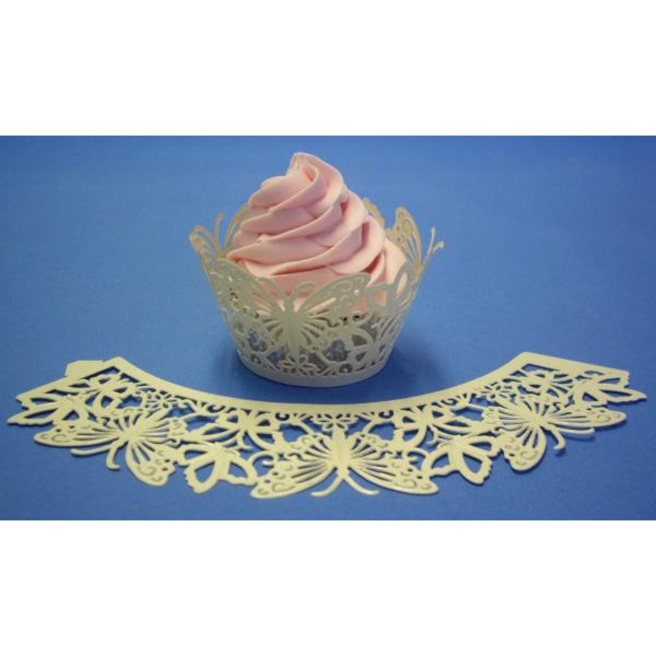 Cupcakes Wrapper "Schmetterling" ivory